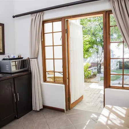 Queen Manor Boutique Guest House Graaff Reinet Exterior photo